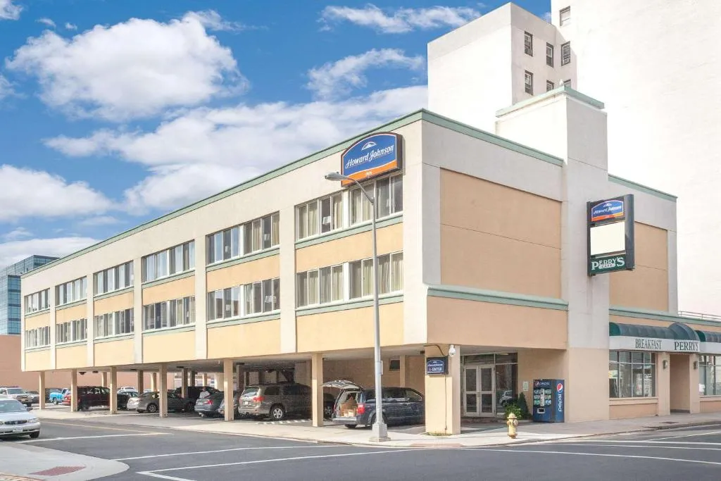 Howard Johnson by Wyndham Atlantic City Boardwalk
