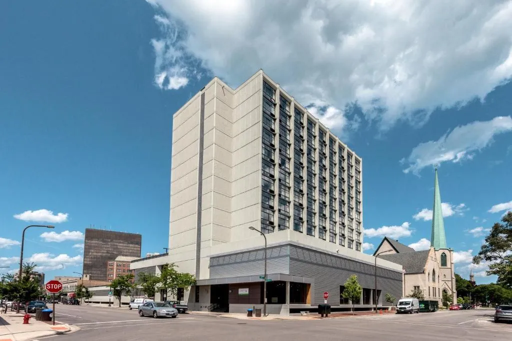 Holiday Inn Chicago North-Evanston by IHG