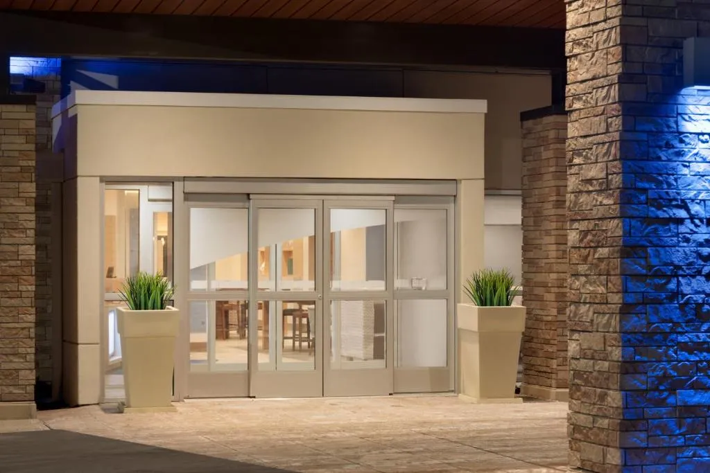 Holiday Inn Express & Suites - Cincinnati South - Wilder by IHG