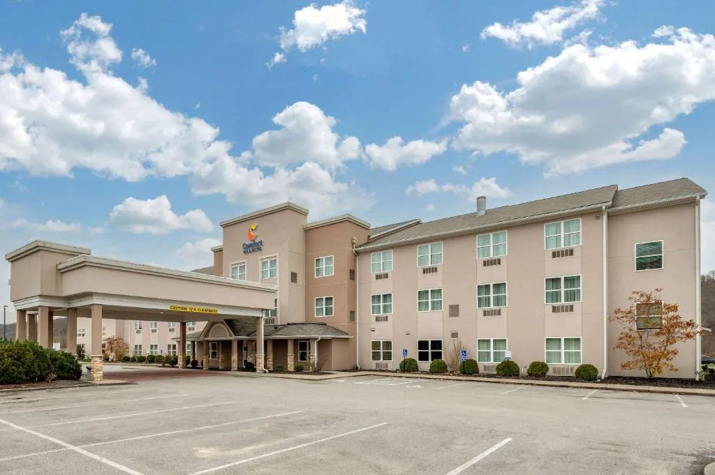 Comfort Inn & Suites Northern Kentucky