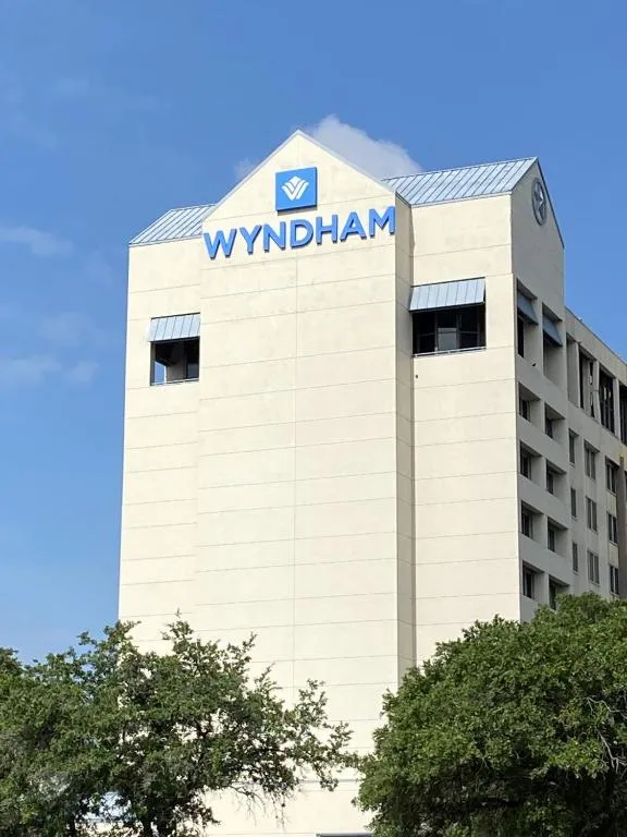 Wyndham Houston at Reliant Park & Medical Center