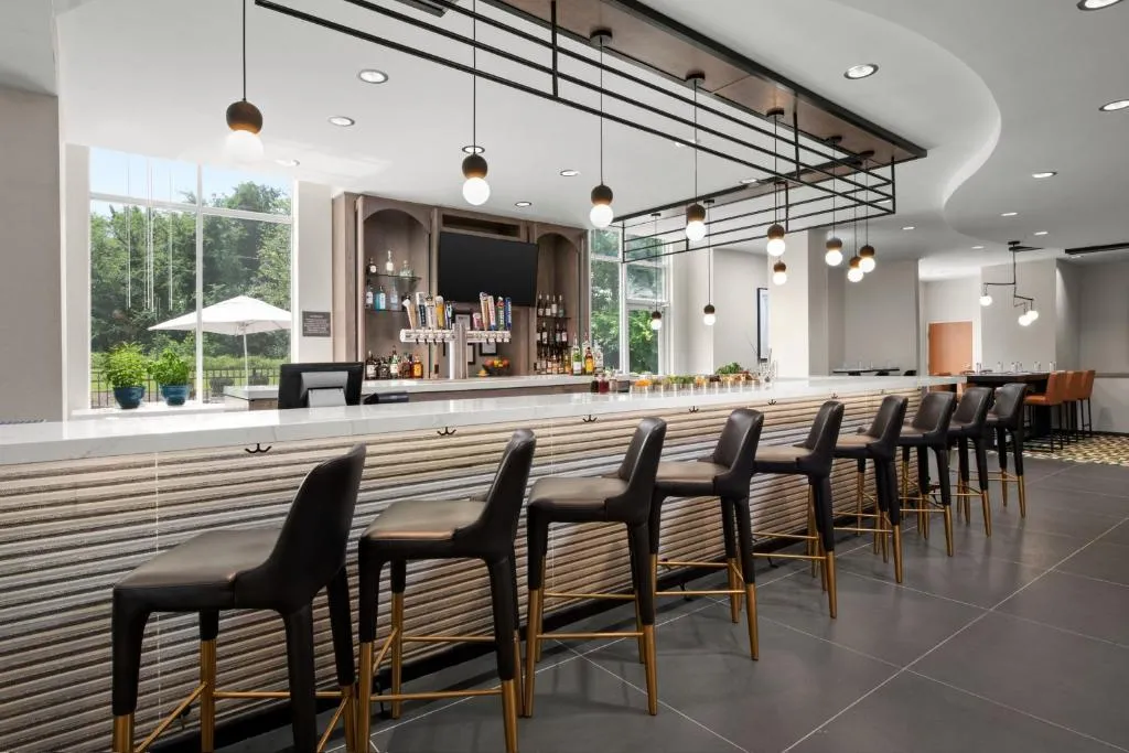 Delta Hotels by Marriott Colonial Heights