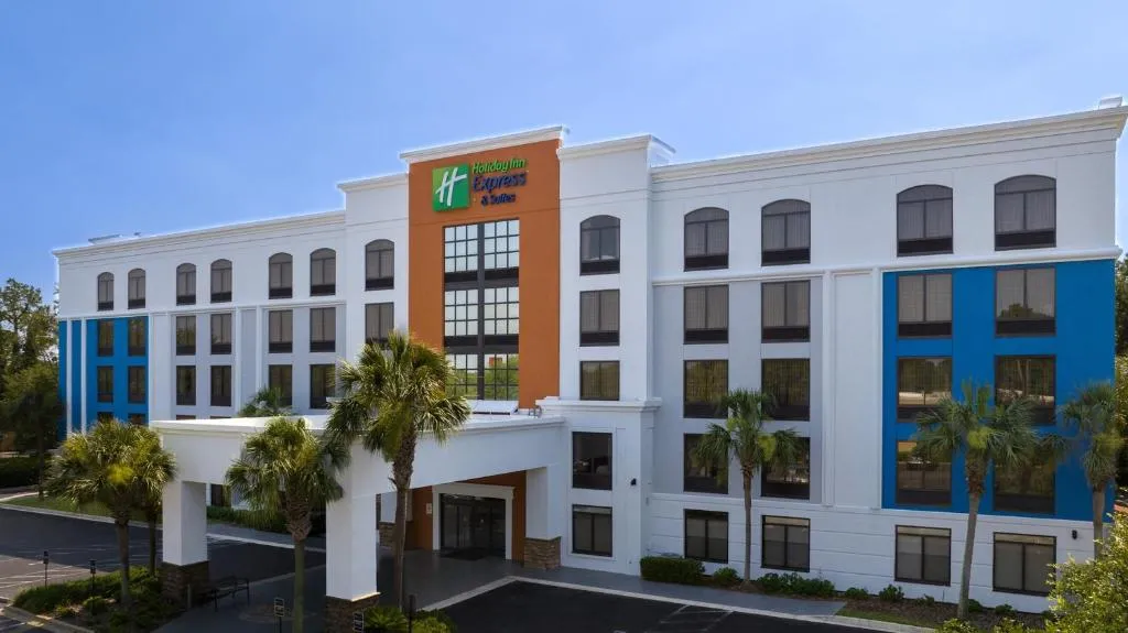 Holiday Inn Express & Suites Jacksonville South East - Medical Center Area by IHG