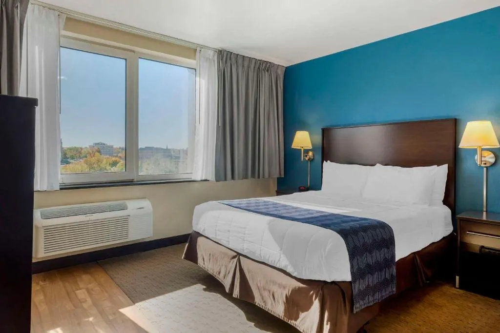 The Capitol Hotel