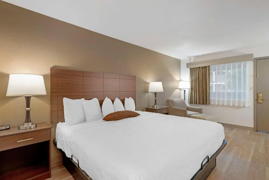 Best Western Green Bay Inn and Conference Center
