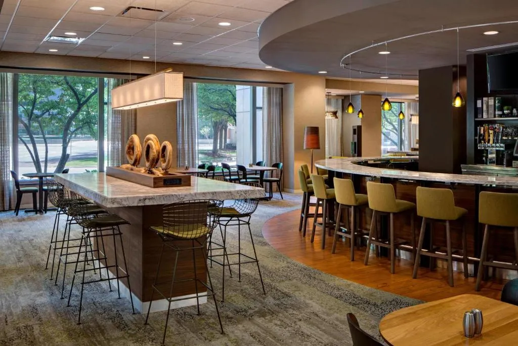 Courtyard Grand Rapids Downtown
