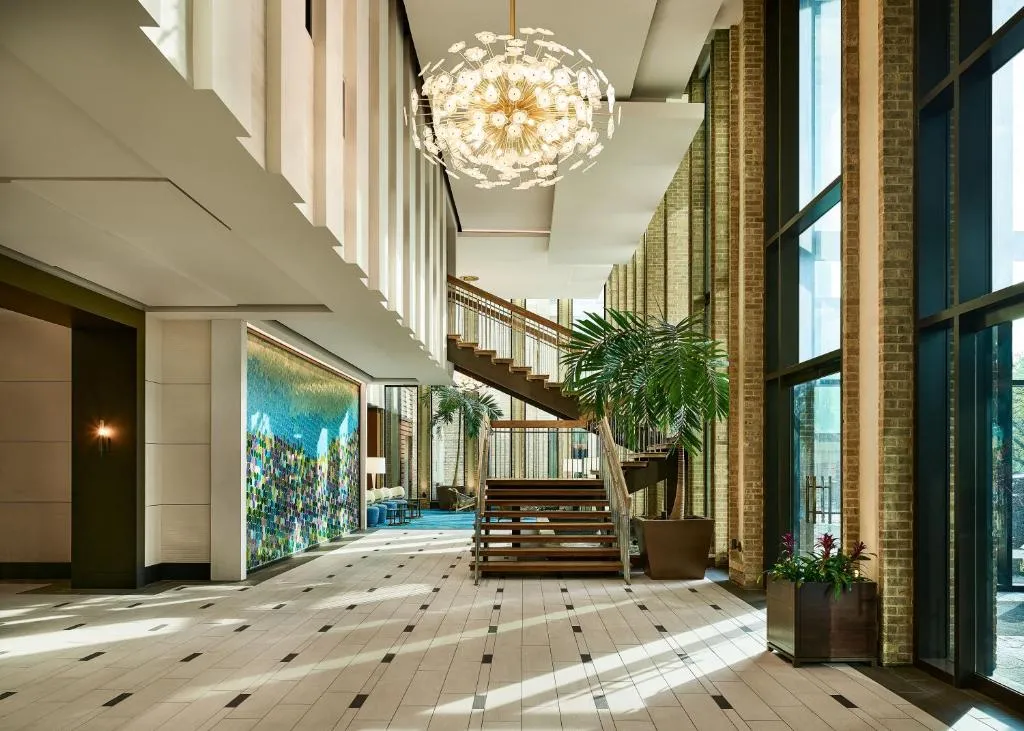 The Highland Dallas, Curio Collection by Hilton