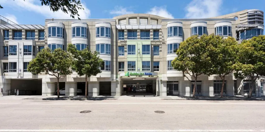 Holiday Inn Express Hotel & Suites Fisherman's Wharf by IHG