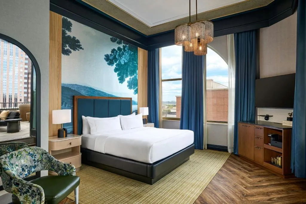 The Atterbury Hotel, Autograph Collection