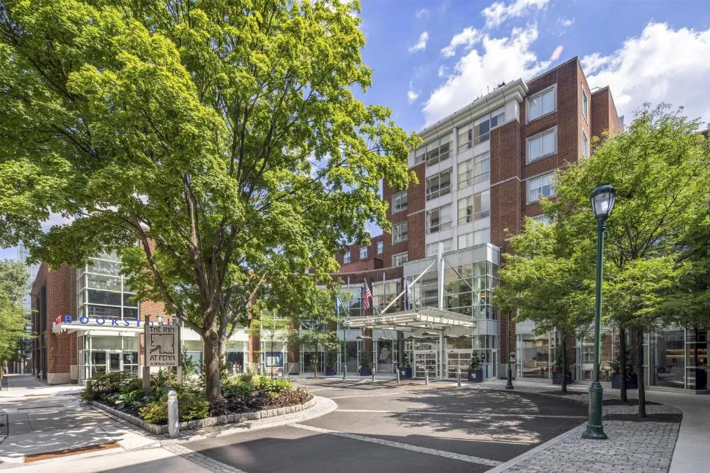 The Inn at Penn, A Hilton Hotel