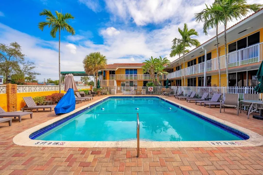 Quality Inn & Suites Airport-Cruise Port Hollywood