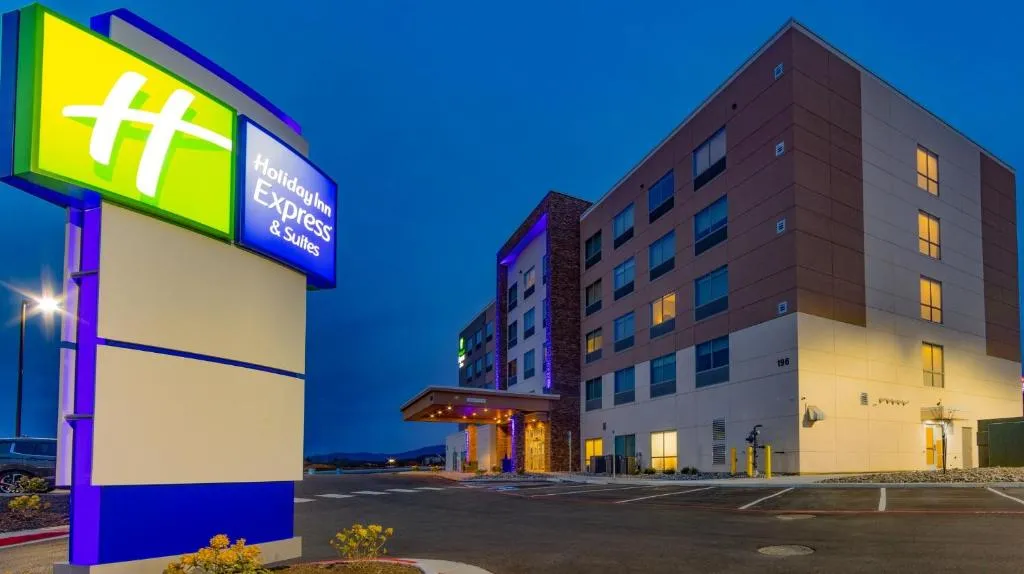 Holiday Inn Express & Suites - Harrisonburg University Area by IHG