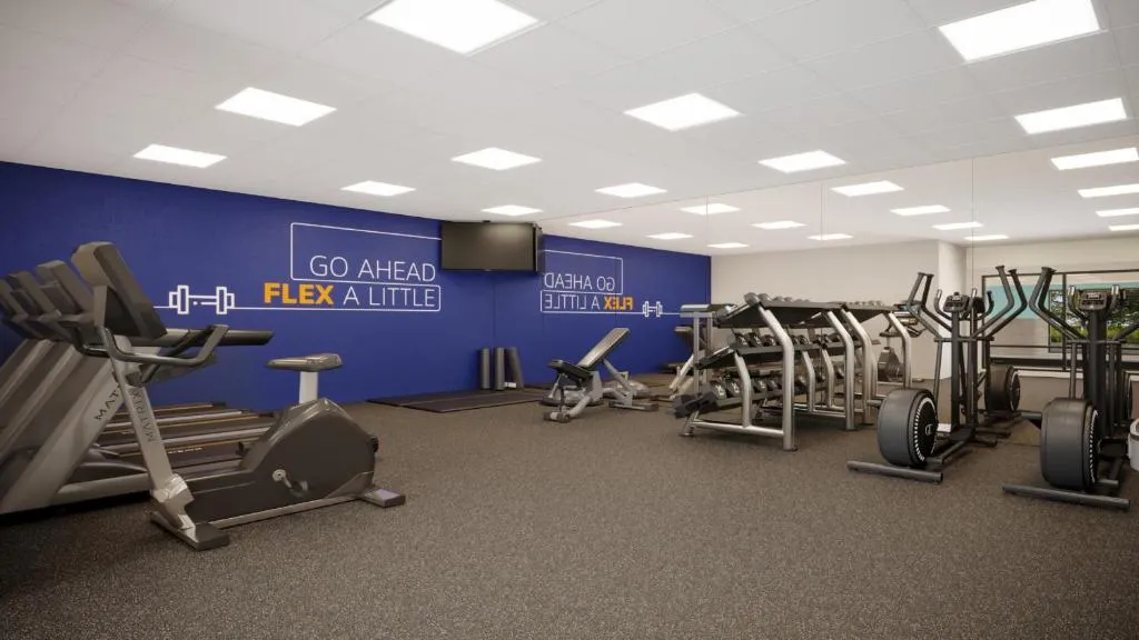 Holiday Inn Express & Suites Phoenix - Midtown, an IHG Hotel